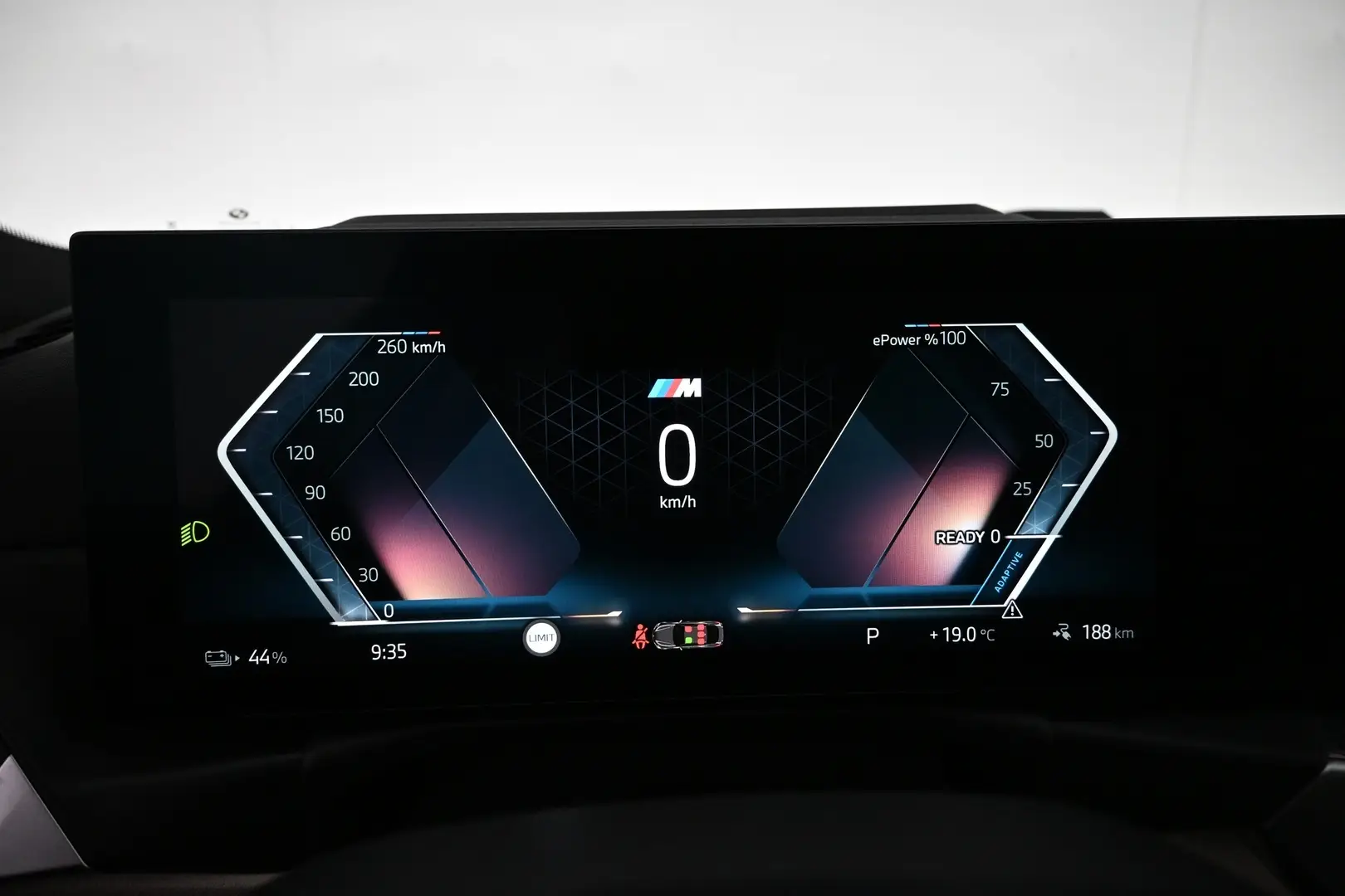 Car Image - eCbnhIDkOjjUXXWsDyxVo