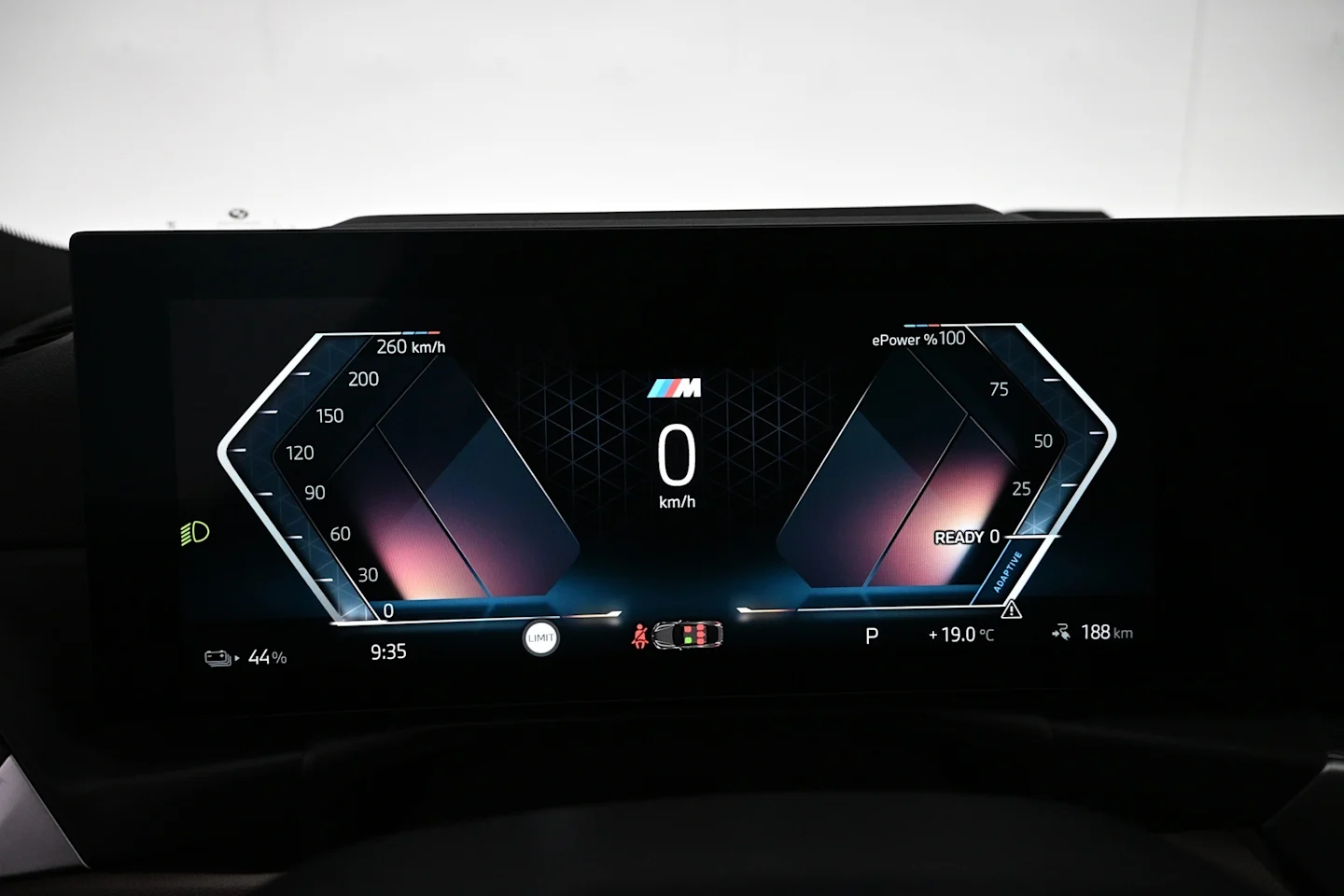 Car Image - eCbnhIDkOjjUXXWsDyxVo