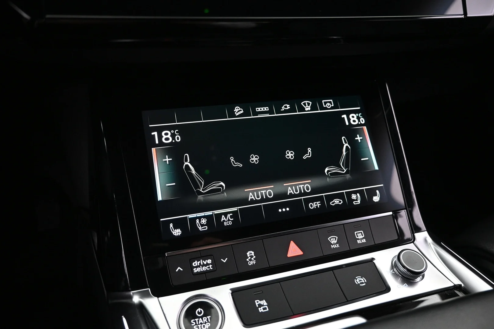 Car Image - 1xILO2glP0eszdecCLY2Yw