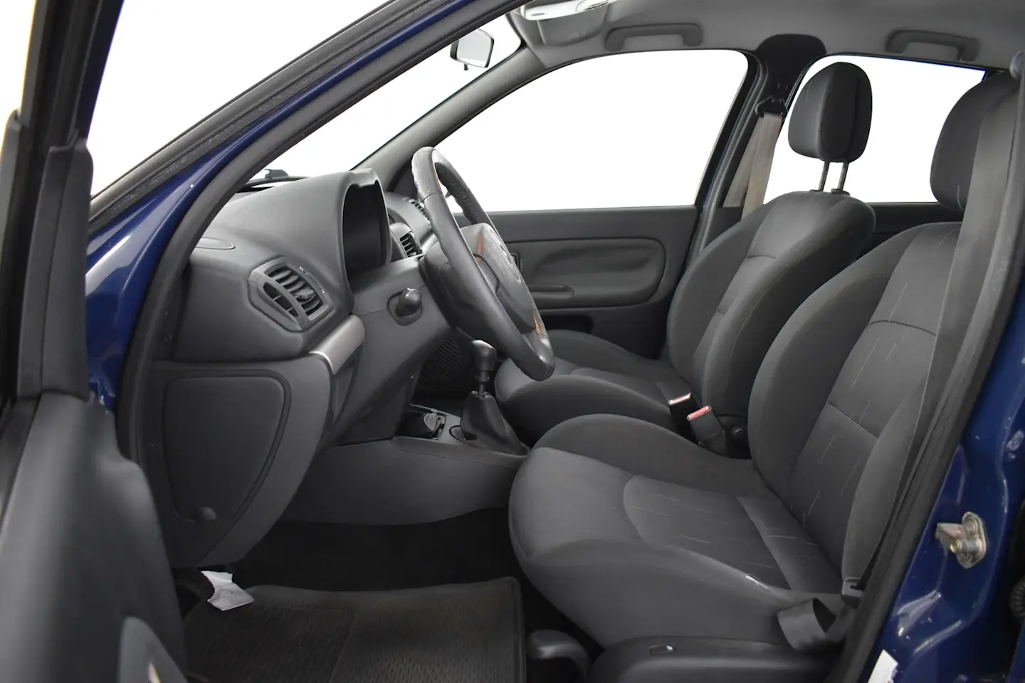 Car Image - pSNCjO9sct1ry6aqQIkD5