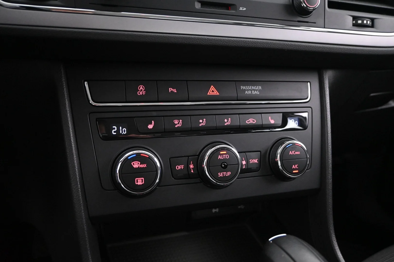Car Image - 5nmFDIVow6EZOJd2z1aZnk