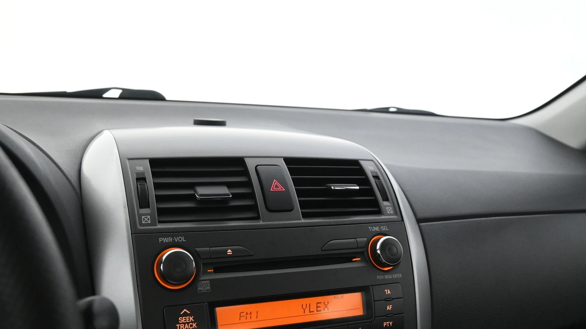 Car Image - 2bwwES0VcruCQKzf4twb0I