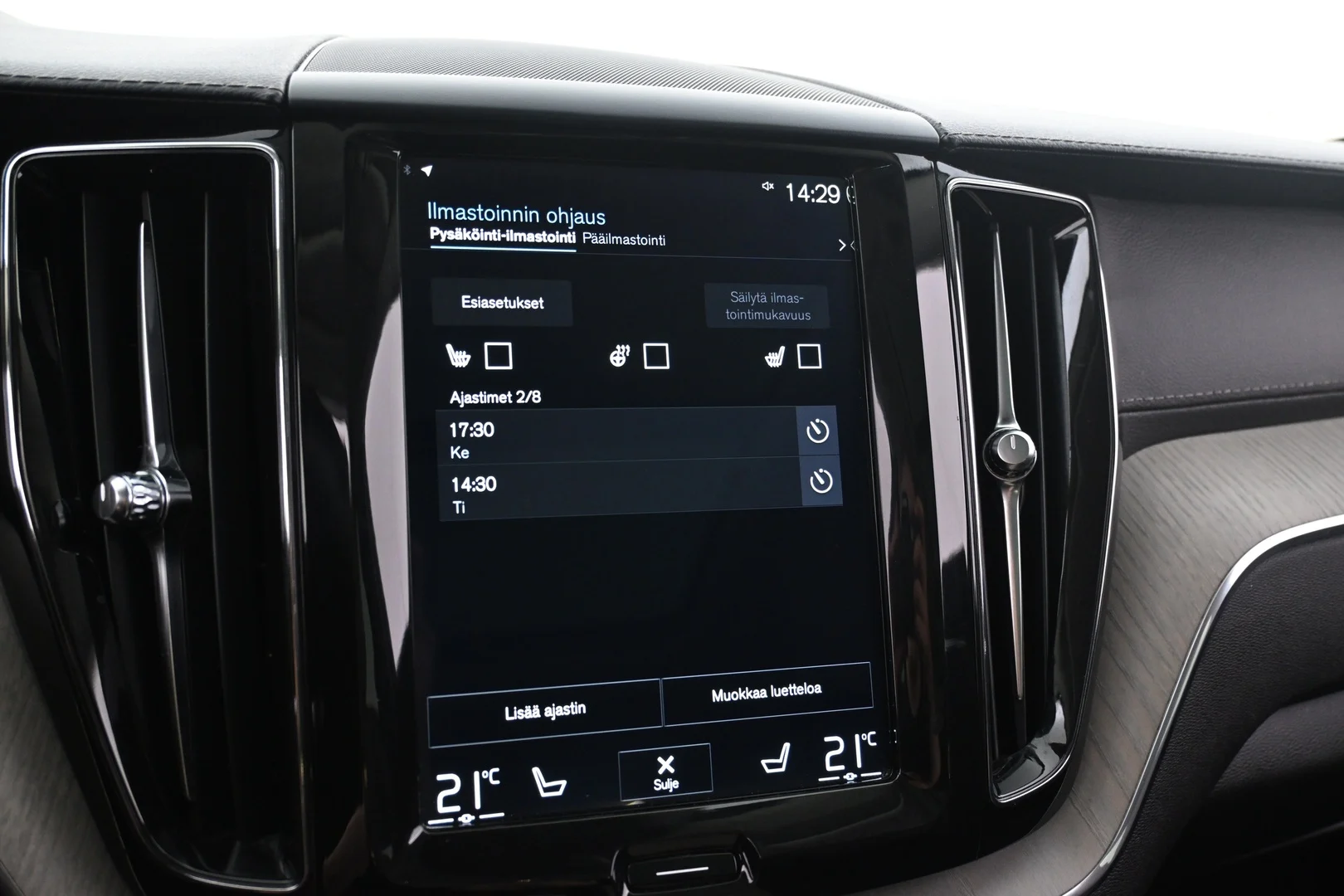 Car Image - 3SMB7hdZZefTWB4bY4GmSg