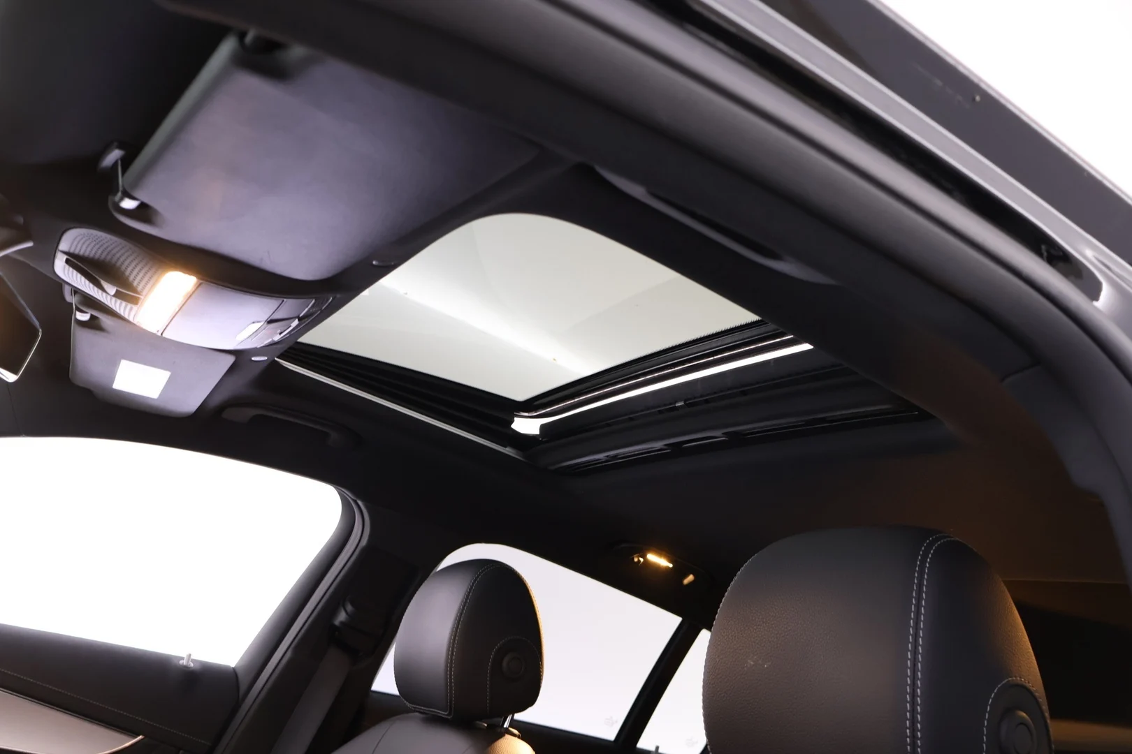 Car Image - 3hbh1uTP8uAGM2hzyJrofa
