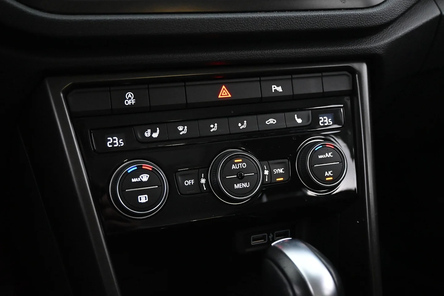 Car Image - 3PHagnfGReKXWKIZI0V585