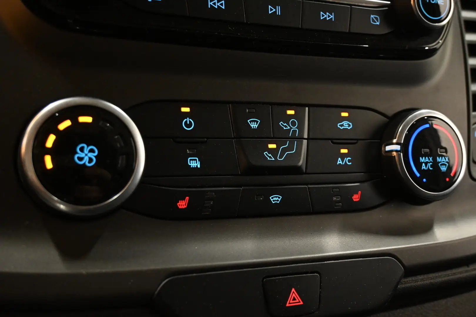 Car Image - 2yRXuLFE3yGqgjRNBeX9ny