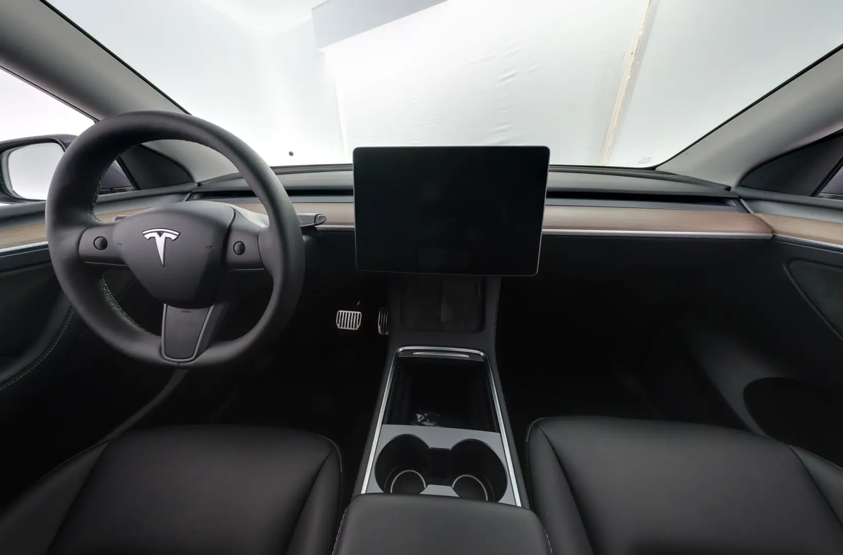 Car Image - 5zFlRhttbwTz7XB4IINVTG