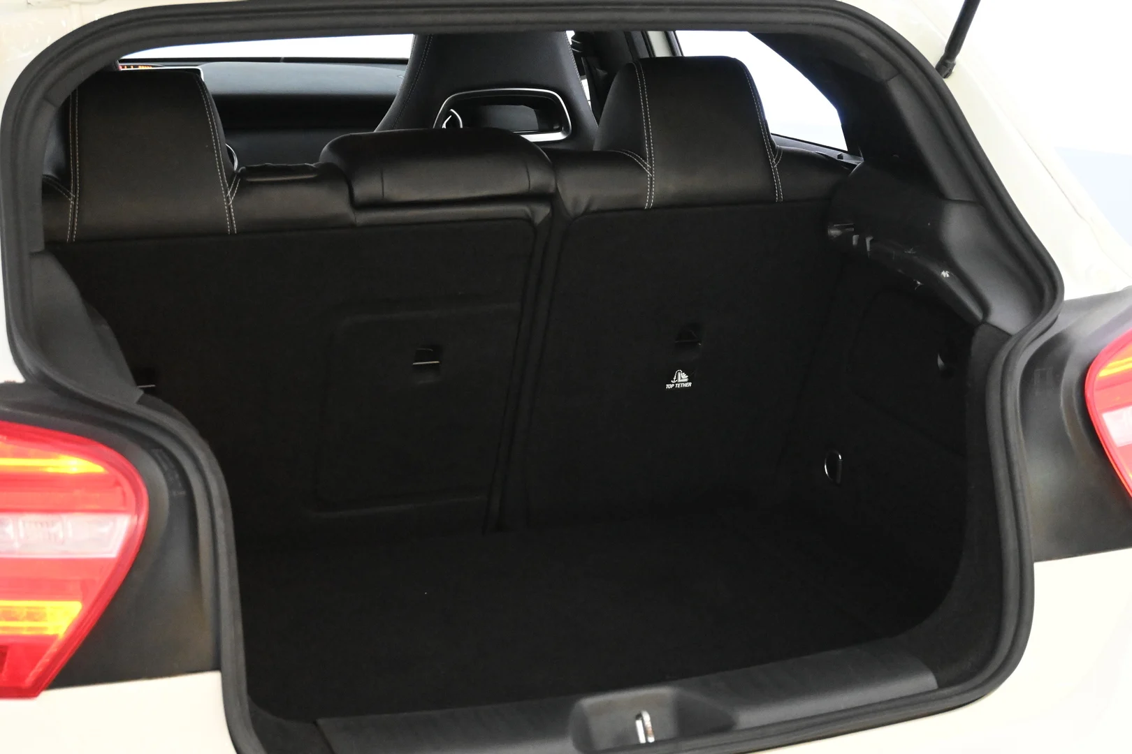 Car Image - 3ZgenxJjMMCN7BlxLFqbA6