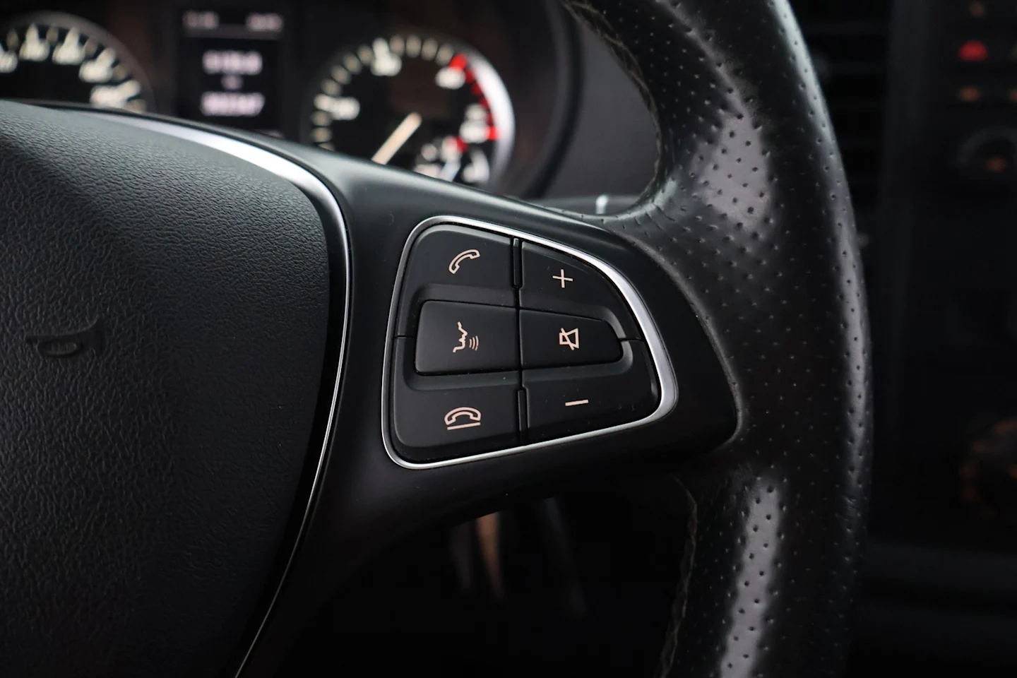 Car Image - gZvYN6CUj1E5fAkxheQ7a