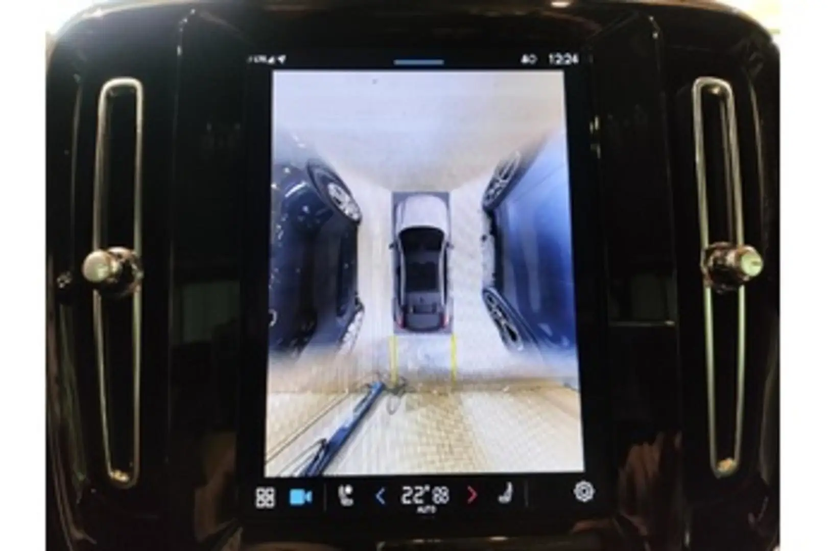 Car Image - 6ASo3uzImekx8Lg2LNgY0Q