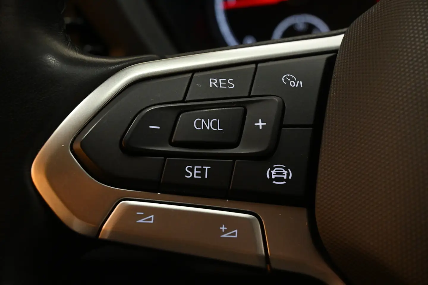 Car Image - 6Ko13nTWgRUmE88sMdcM3J