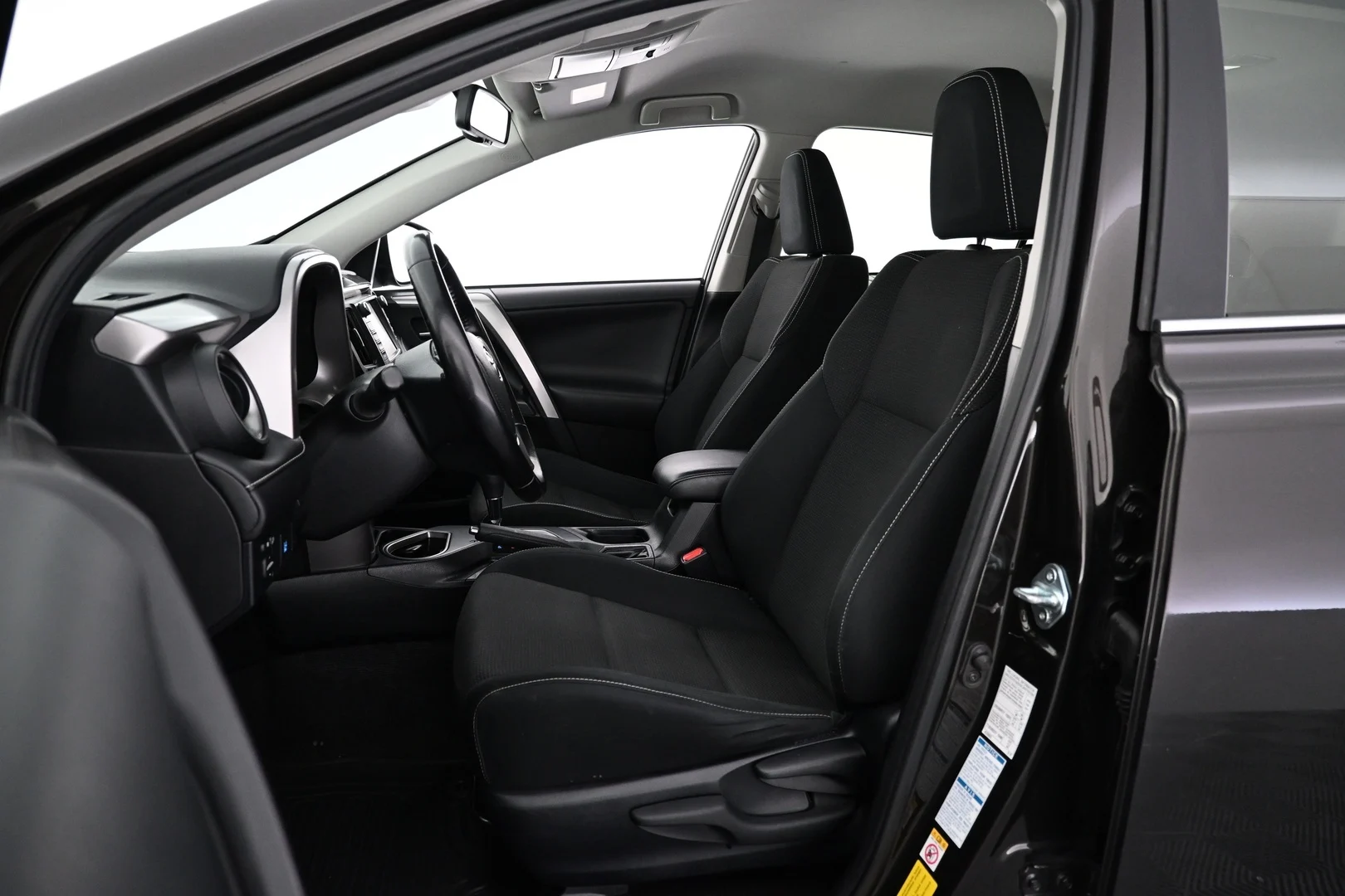 Car Image - 7sZgdb97TKeWnxaDvEXtqX