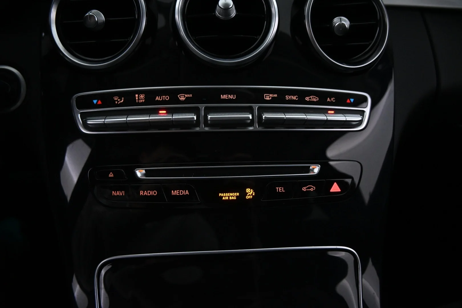 Car Image - 3ncit7Md3zDaRYO2VLOXhf