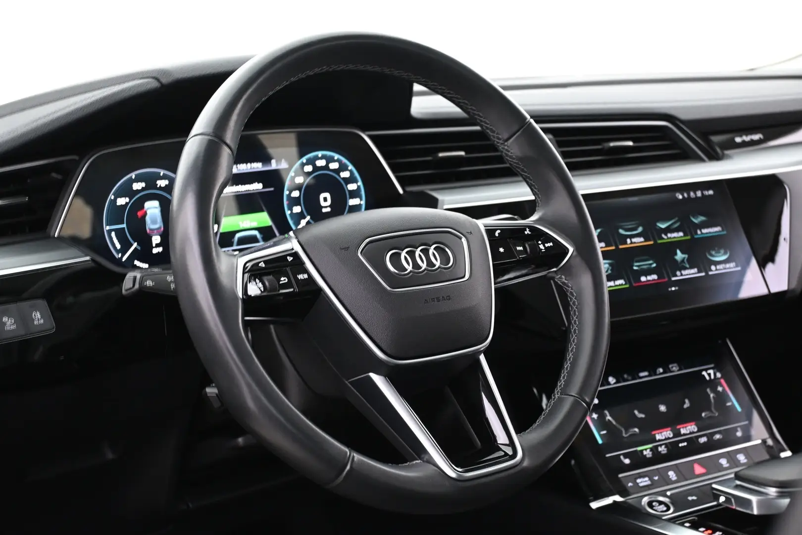 Car Image - 78Otkw3tBMWsyFS2IggW6W