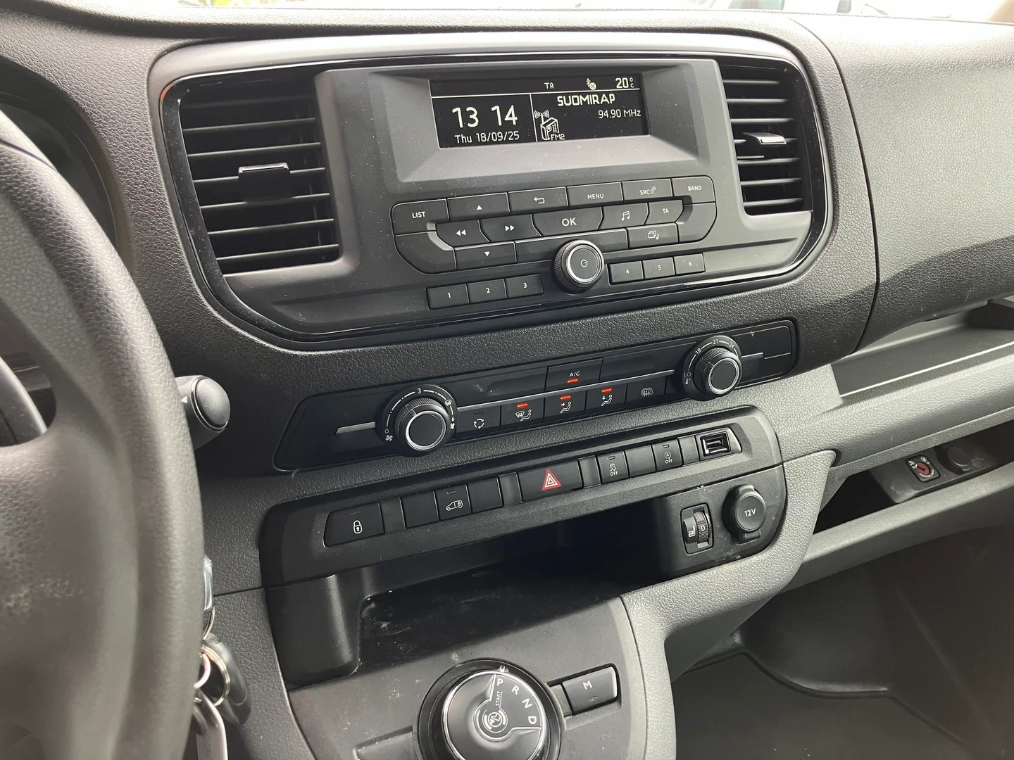 Car Image - 1Mm4oDfOdNiYHqSTpkOkJ3