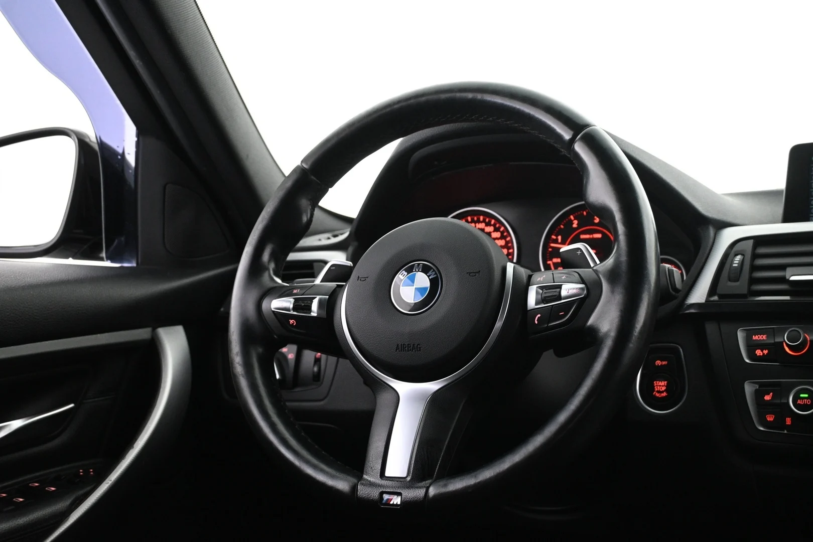 Car Image - 6iIvgiKOjV7nblt3qdAcom