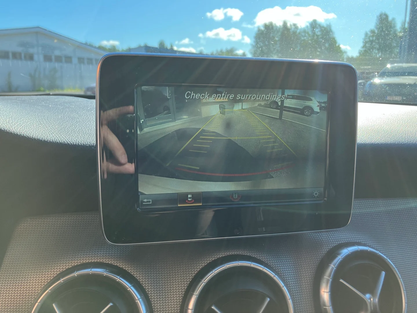 Car Image - 45mxQ65B79k9bZ5FtSFpr0
