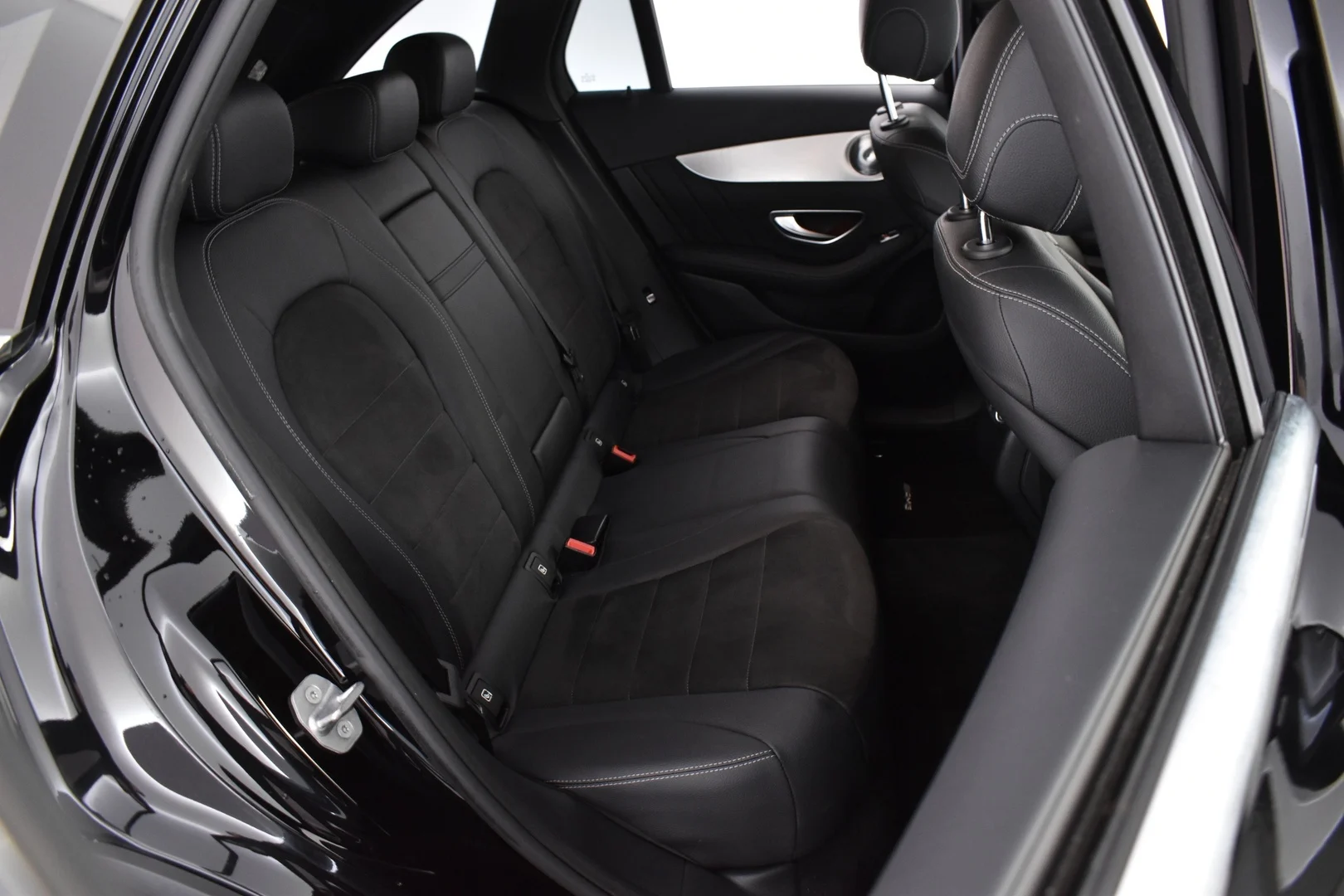 Car Image - RLCnEQRn3Cz2TgY39MSnq