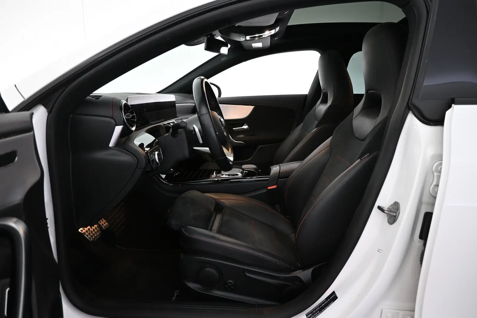 Car Image - 6dMofVd0vpCmlR1HIG9uIl