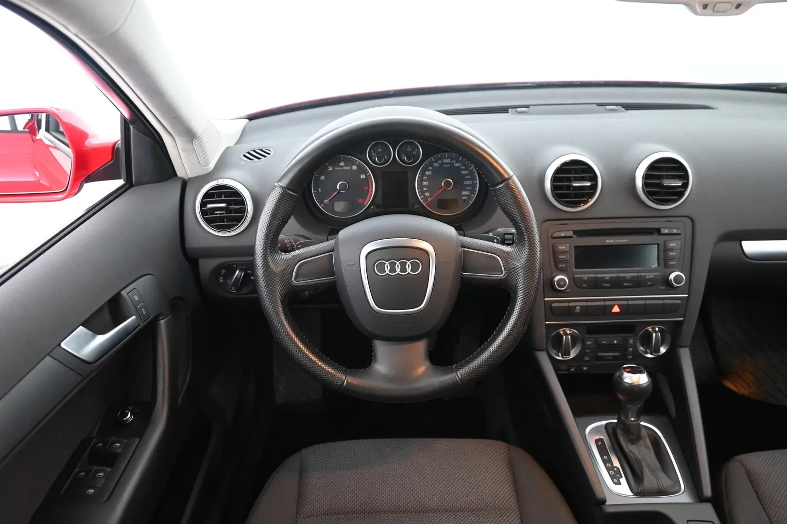Car Image - 6jxFVkybdVqfKRMfFfi2I7