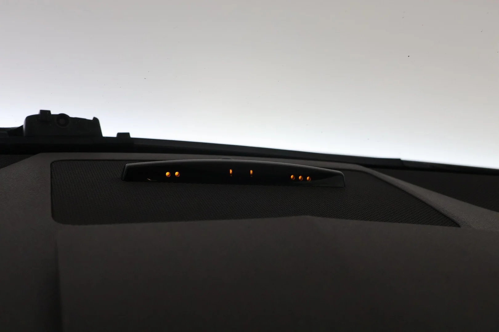 Car Image - 7zjQ7kQLMRtzqLKSXGvoUG