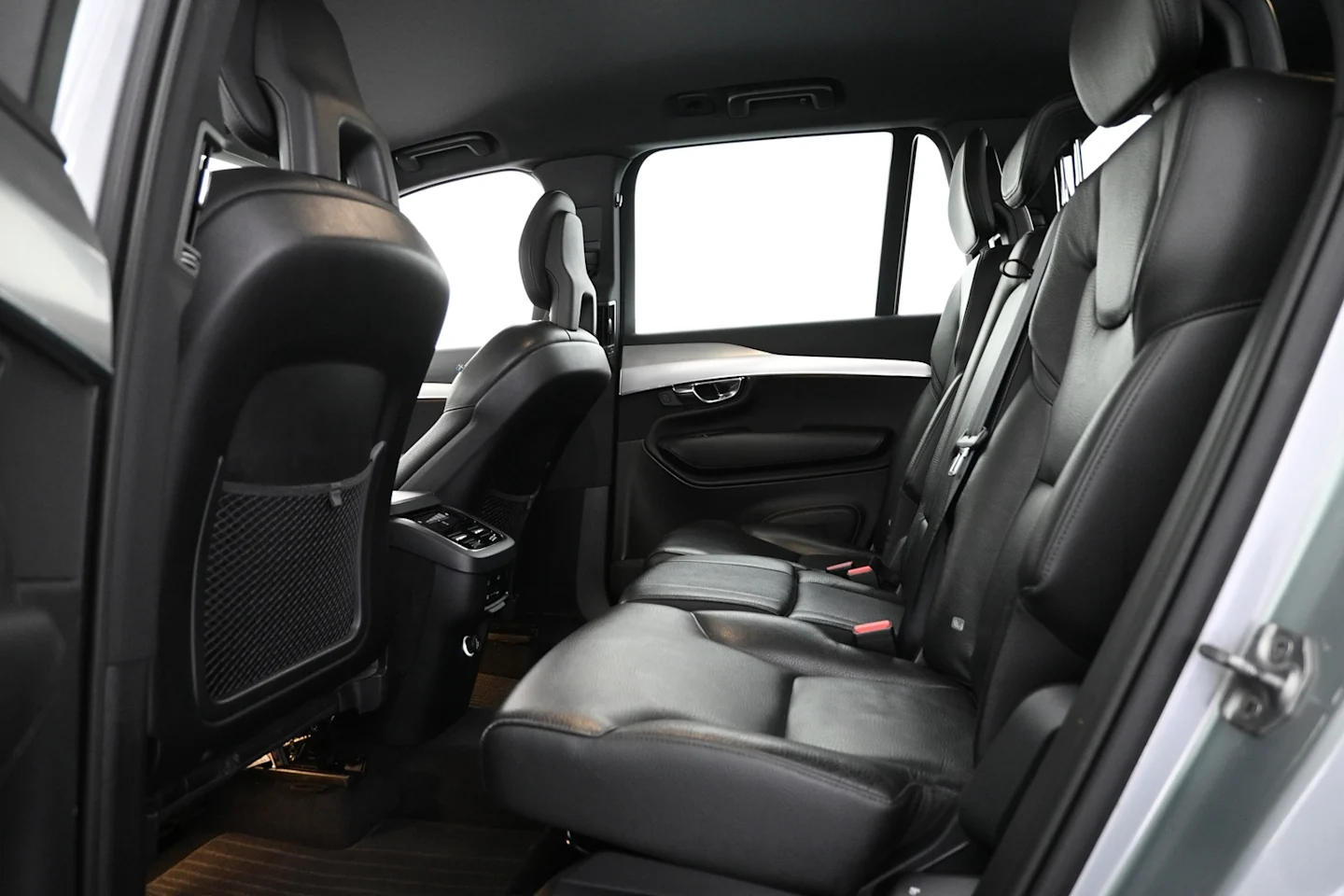 Car Image - 4ThhmJqUlYgpCcGplLix1A