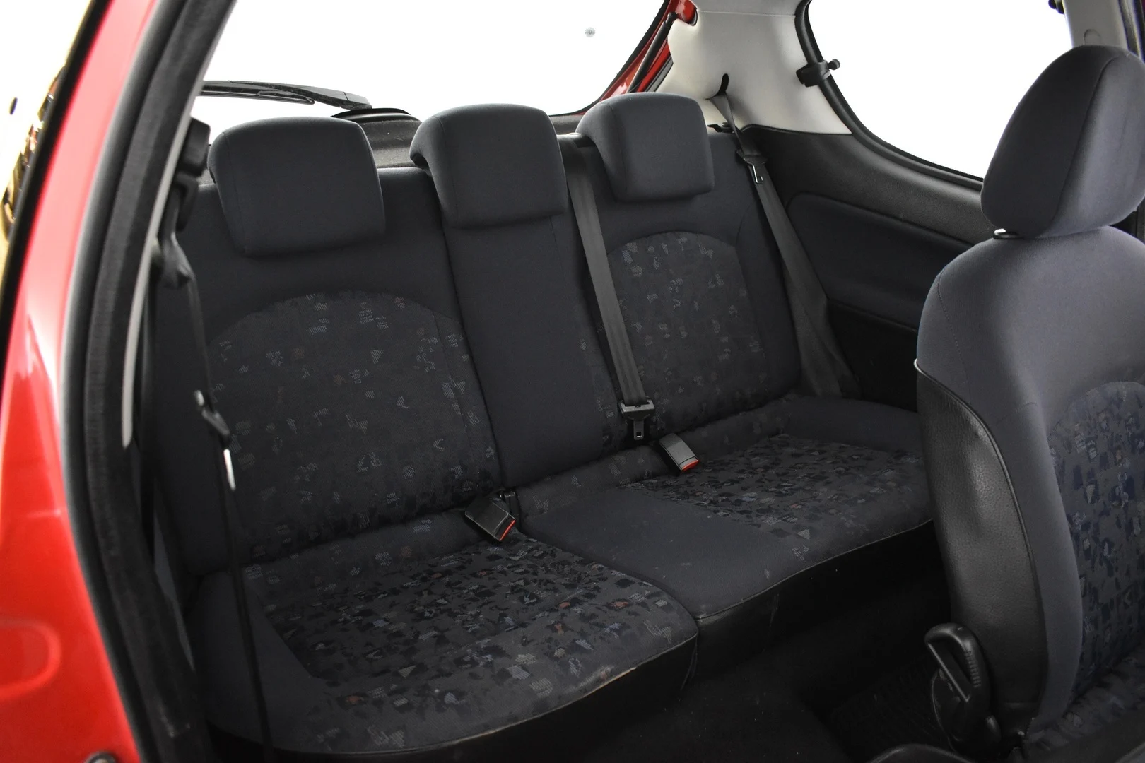 Car Image - 4B1K01U56yMe4AJMnQdaV9