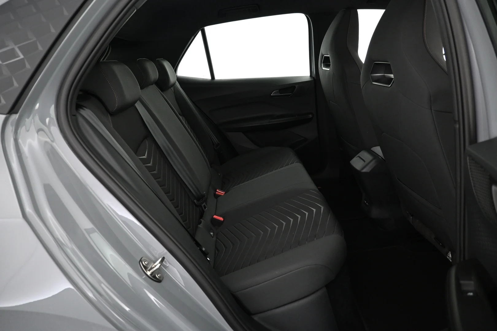 Car Image - 3noMcfOts39z74GdHeuWEO