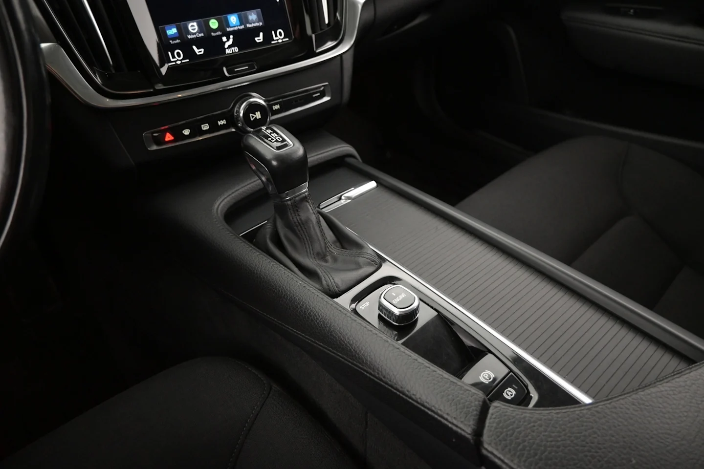 Car Image - 1hlE8u5iaUqLFLqhbYaqfu