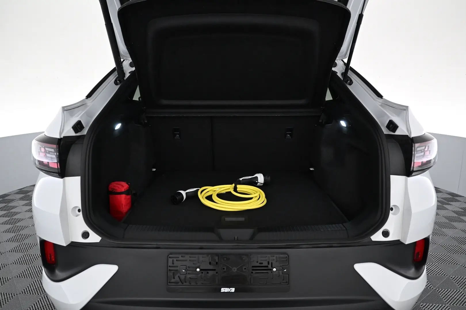 Car Image - 2gquyhoFaB6qvxAGoTKTtE