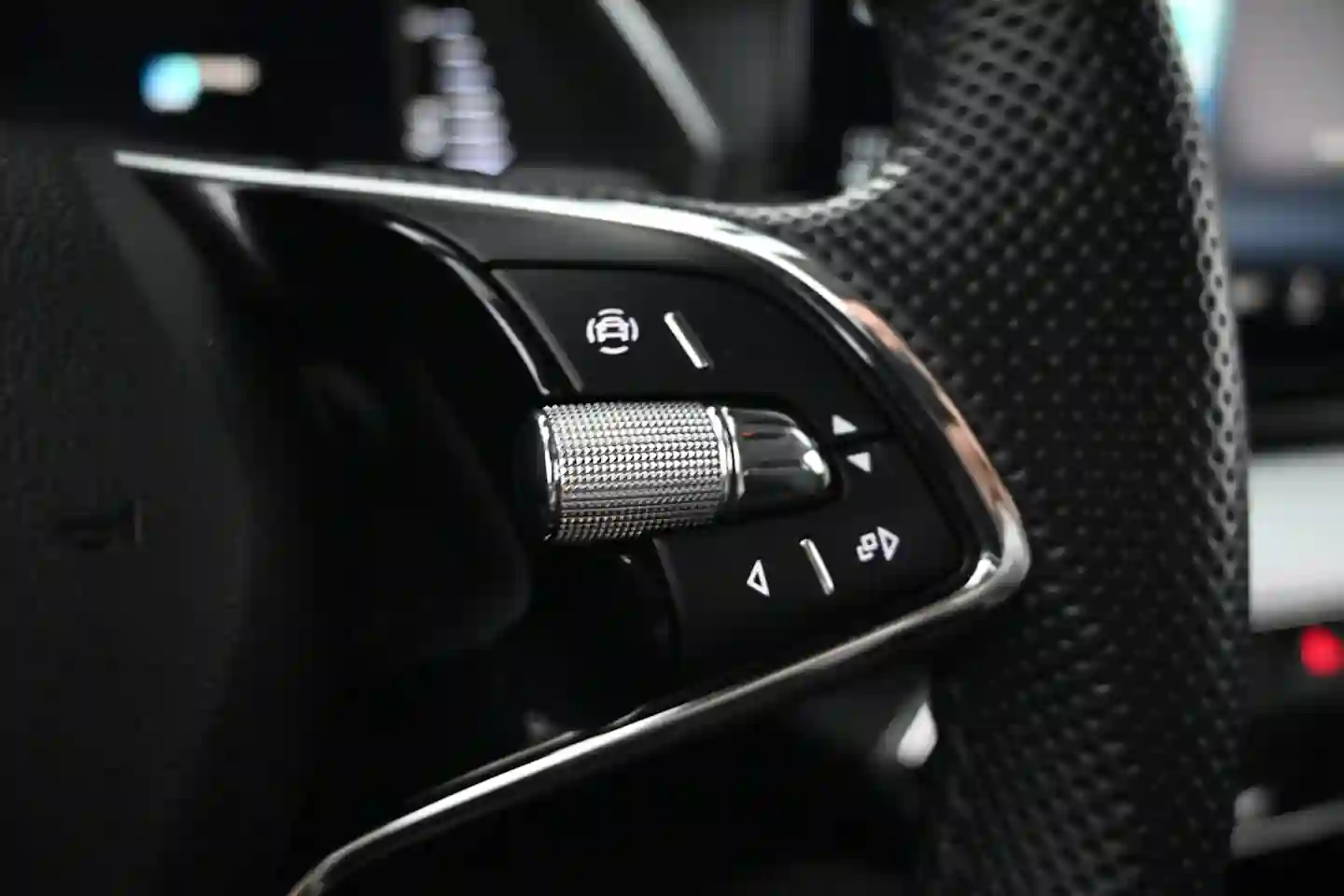 Car Image - 7xtCRWYQx6p1ZO3khQ2vrO