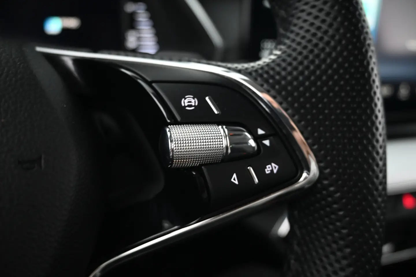 Car Image - 7xtCRWYQx6p1ZO3khQ2vrO