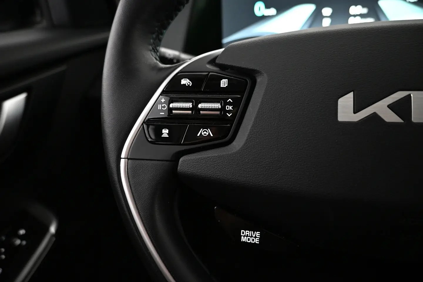 Car Image - 70owuofa0UYh8tYCeb9Z1G