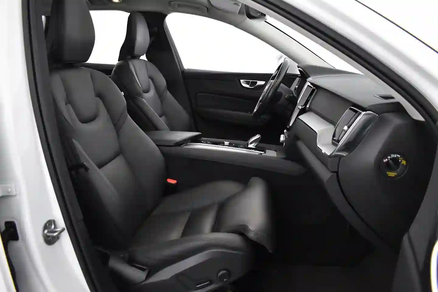 Car Image - 79rHmBjxjFkDAh9uuMyhrk