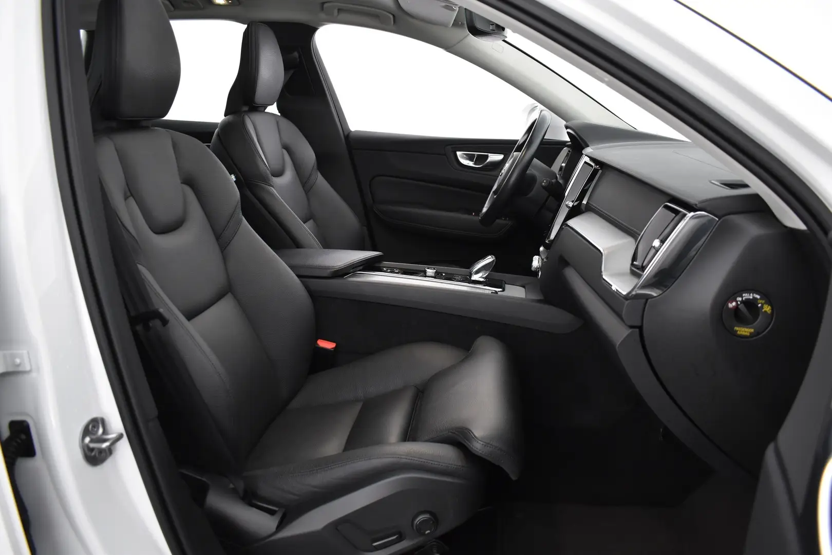 Car Image - 79rHmBjxjFkDAh9uuMyhrk