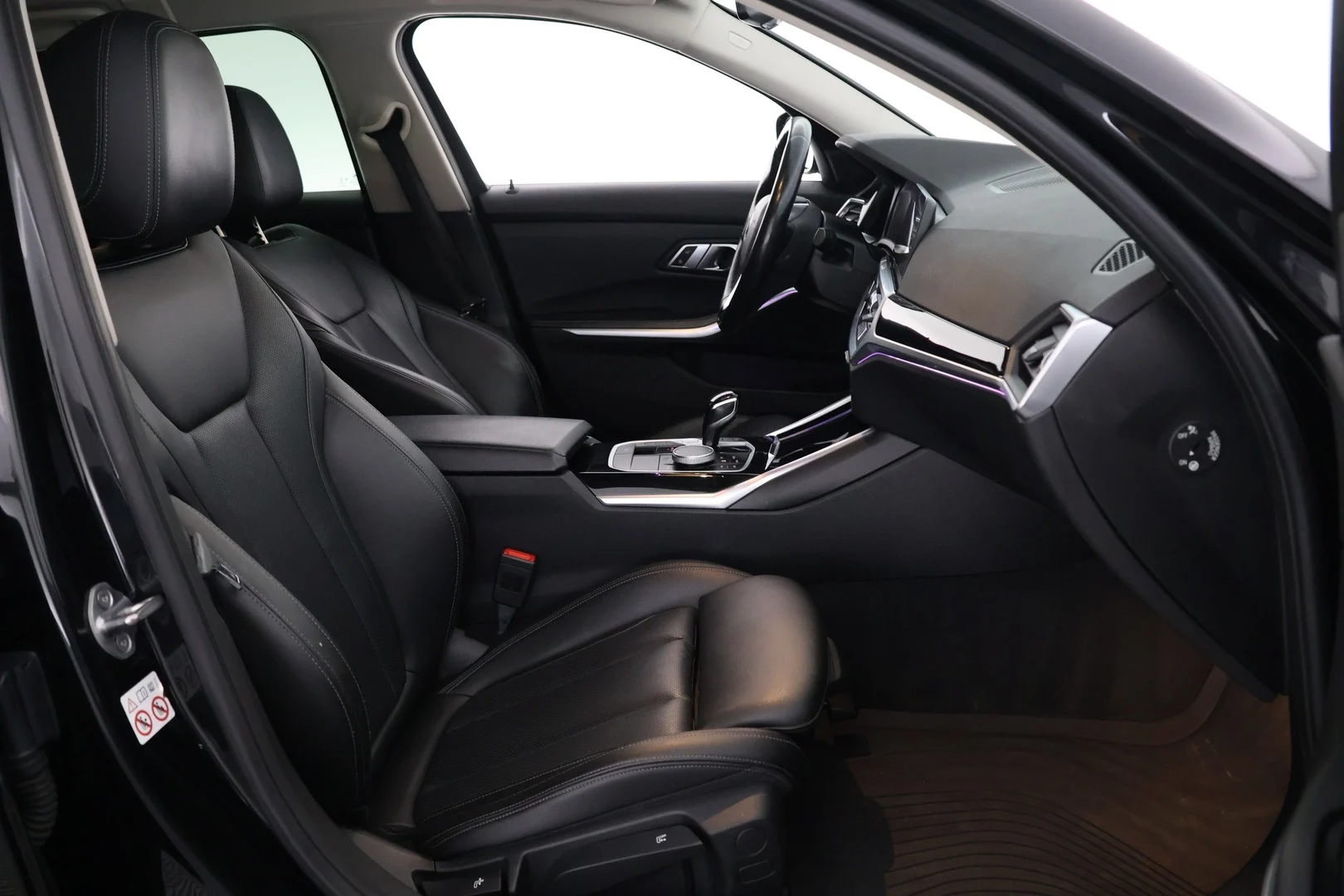 Car Image - 4Gi1Dn3WXVj999S82SIZnf