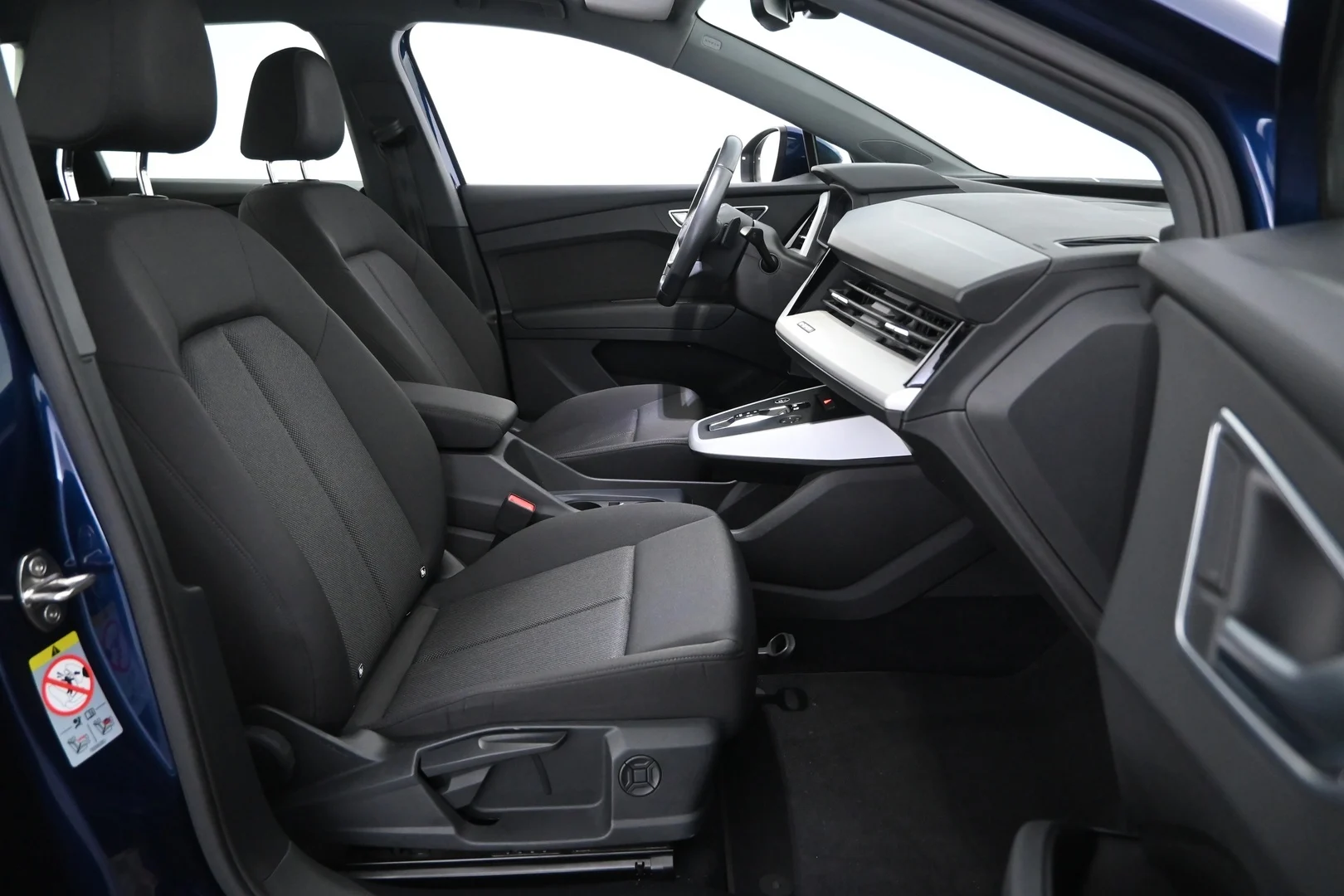 Car Image - 34txfmLdwsUoqlGTdG7Nam