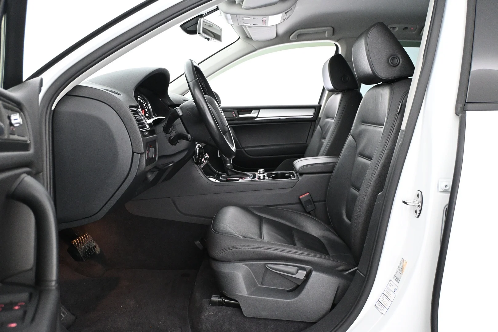 Car Image - 4qWeKFLjym8h6ZwXZk4Ksx