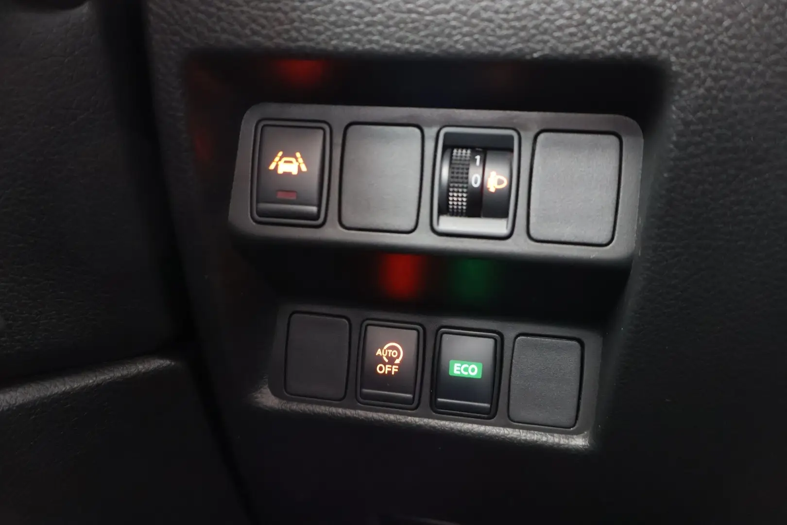 Car Image - 1pKFR9TcvWvGrY695XXTbs