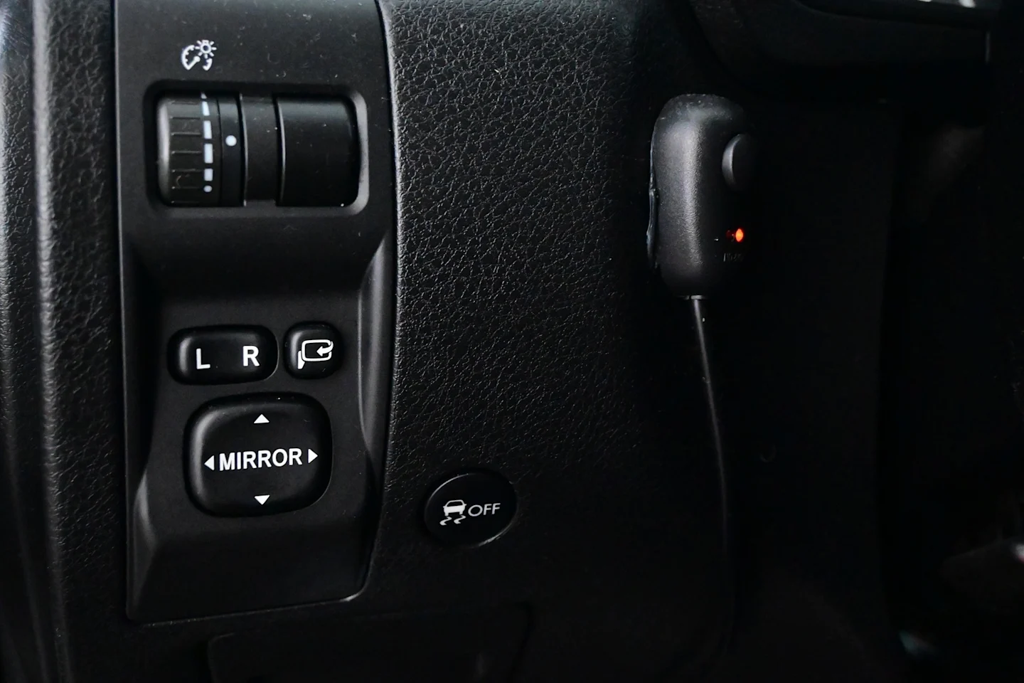 Car Image - 2qF2SxQO4LwcZ3qzNjxxCF