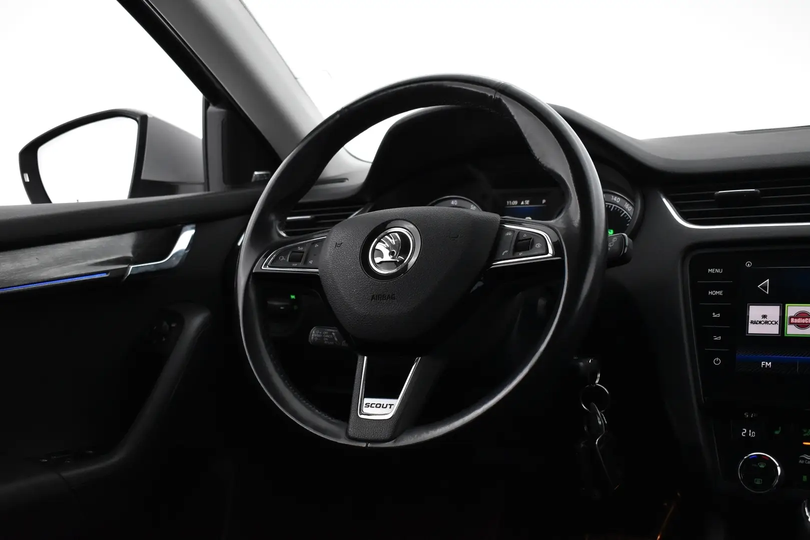 Car Image - 3fUIYLygjq36fpYTCzGEBi