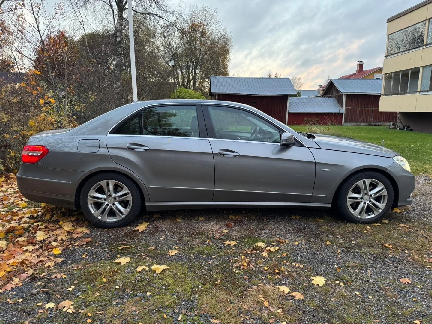 Car Image - 74fsyXcnLvxoG4LWyQacFs