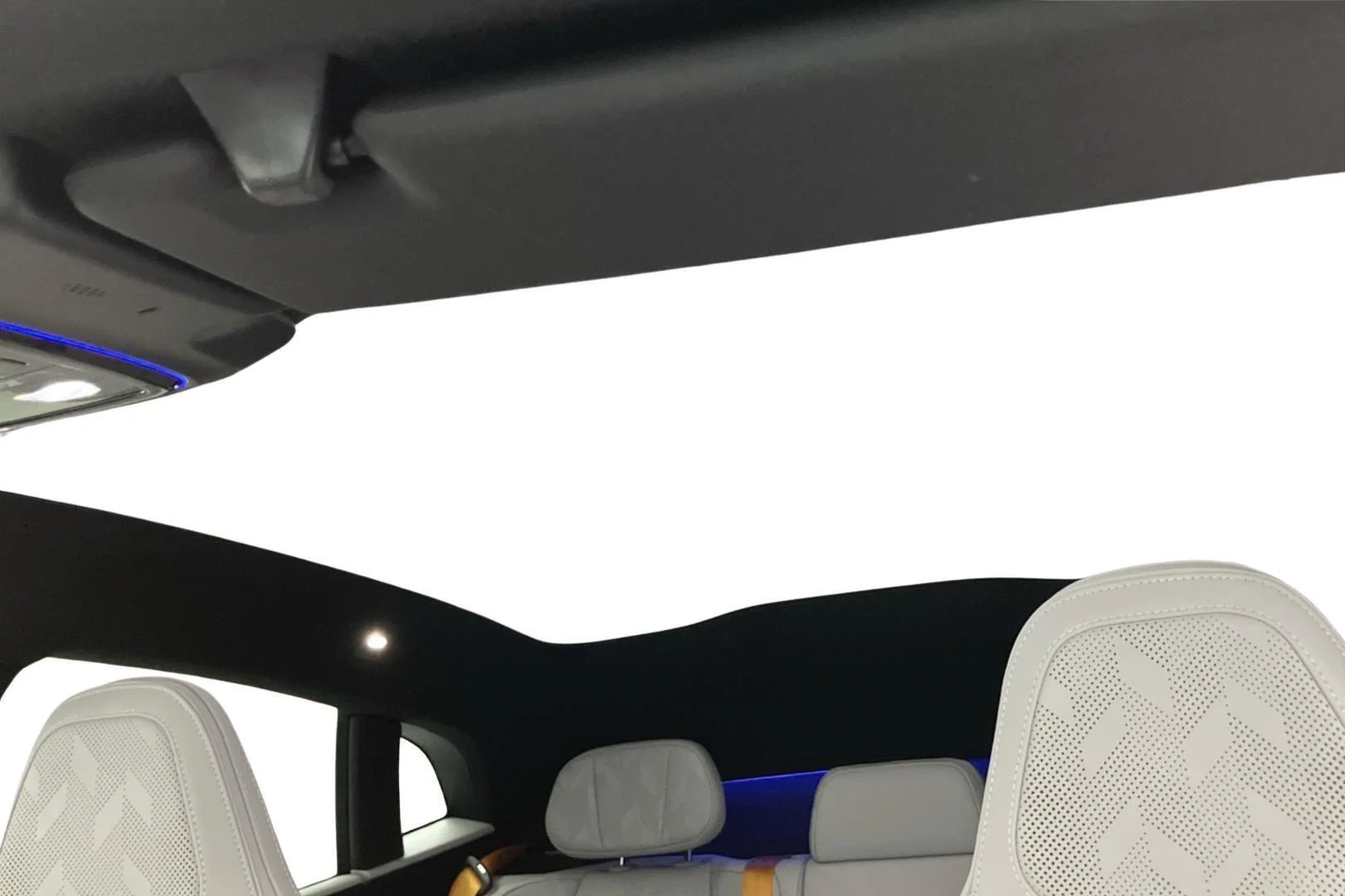 Car Image - 1rnPZzHNRdAPfscM1Dzvyq