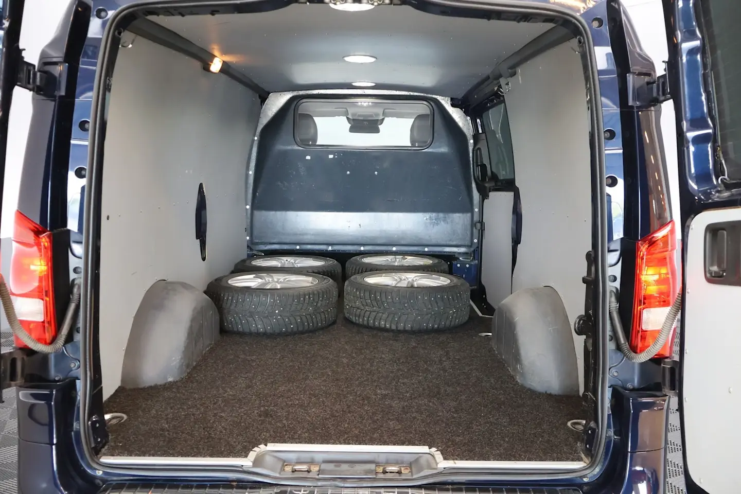 Car Image - gZvYN6CUj1E5fAkxheQ7a