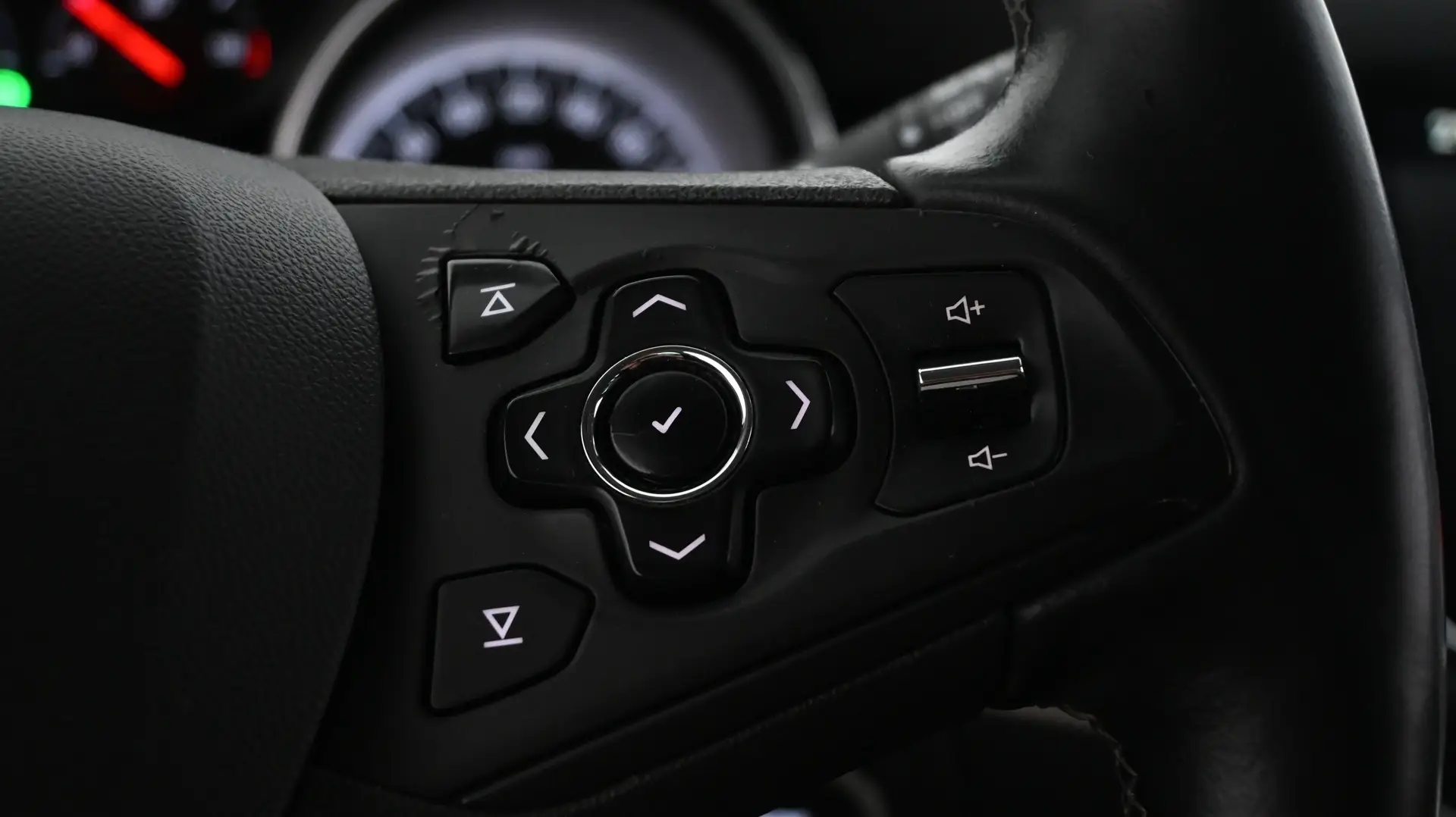 Car Image - 7w1HkwvMwyK6uYMGt5WtCa