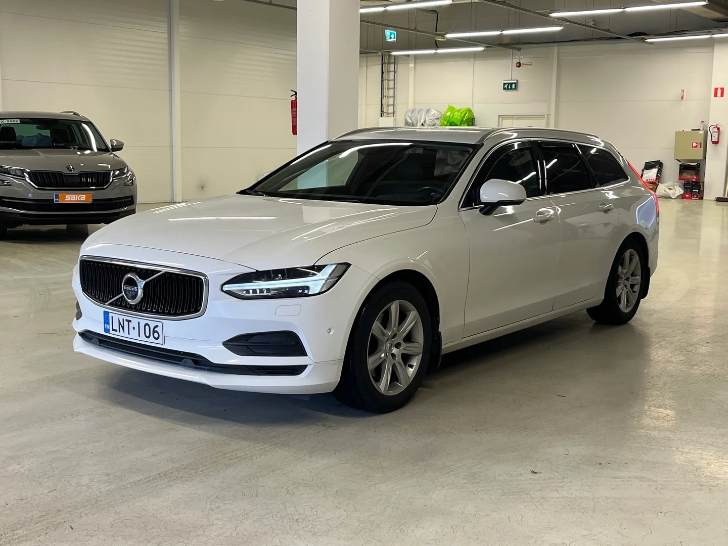 Car Image - 6rJtGvNcgf1etGVUYzM8Wz