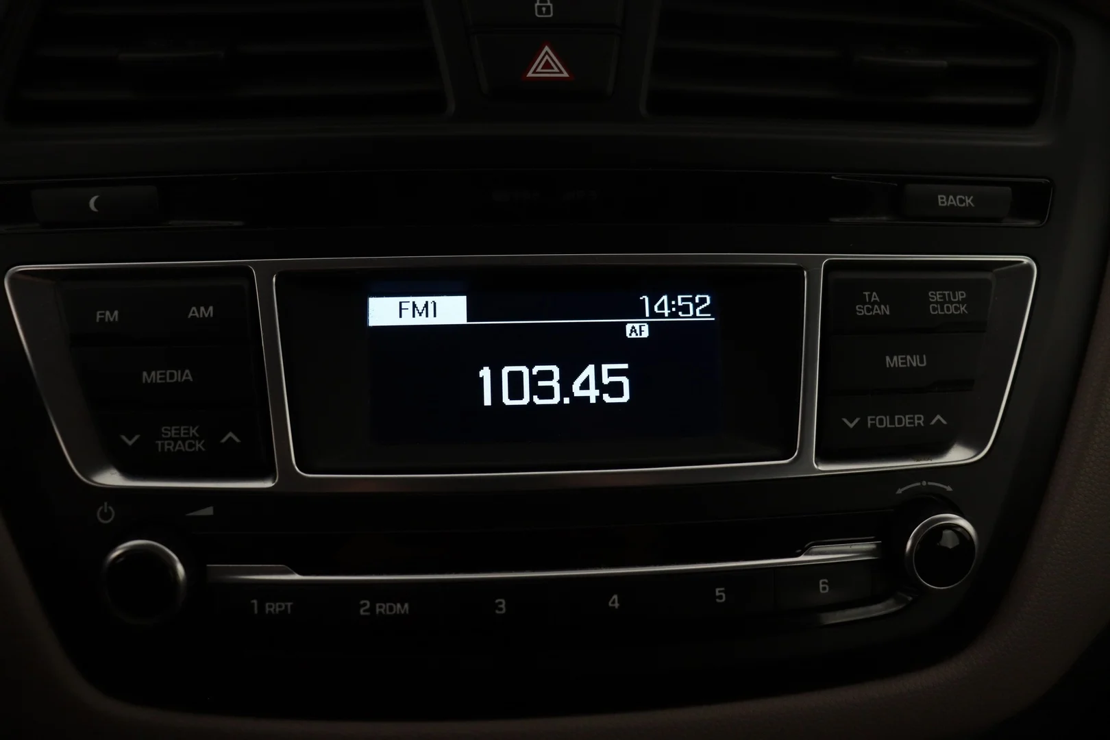 Car Image - 6AifX88beZmtFvWCubJbGY