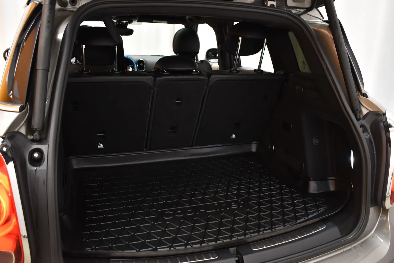 Car Image - TLMuYTmmSDUf3TkvFxGbd