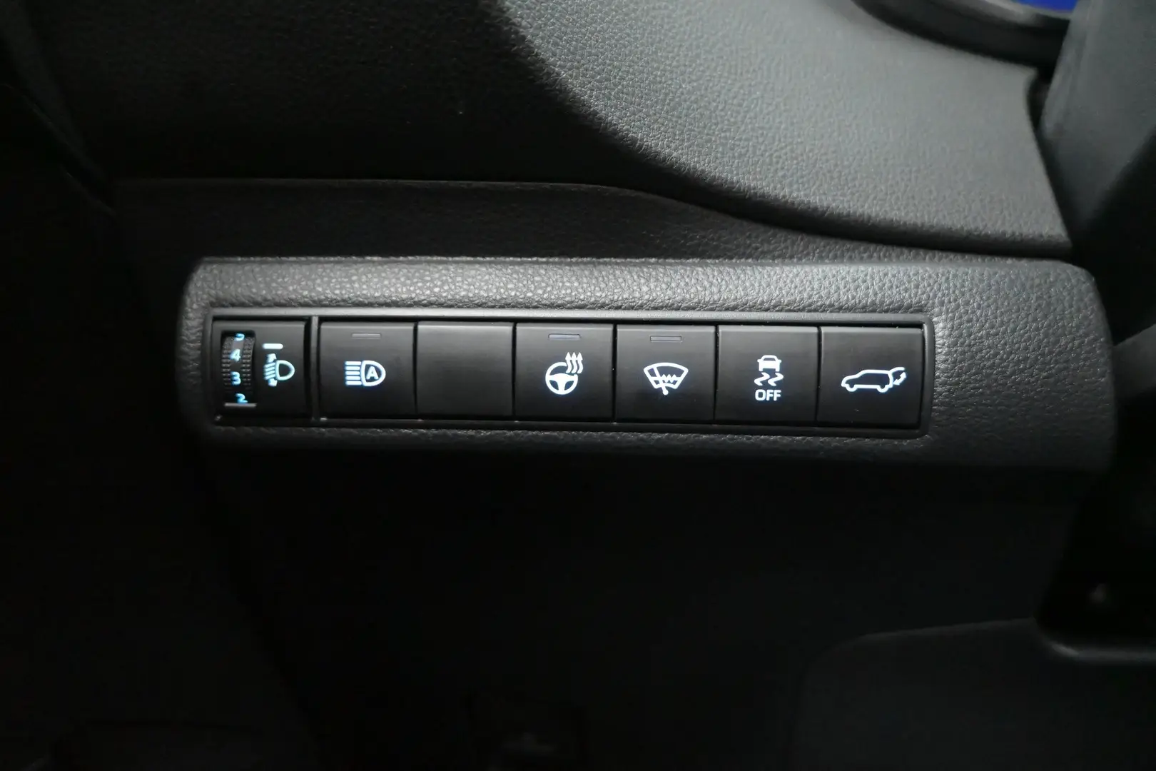 Car Image - 2SzoTwYTyKLxa3jRqP0Cpm