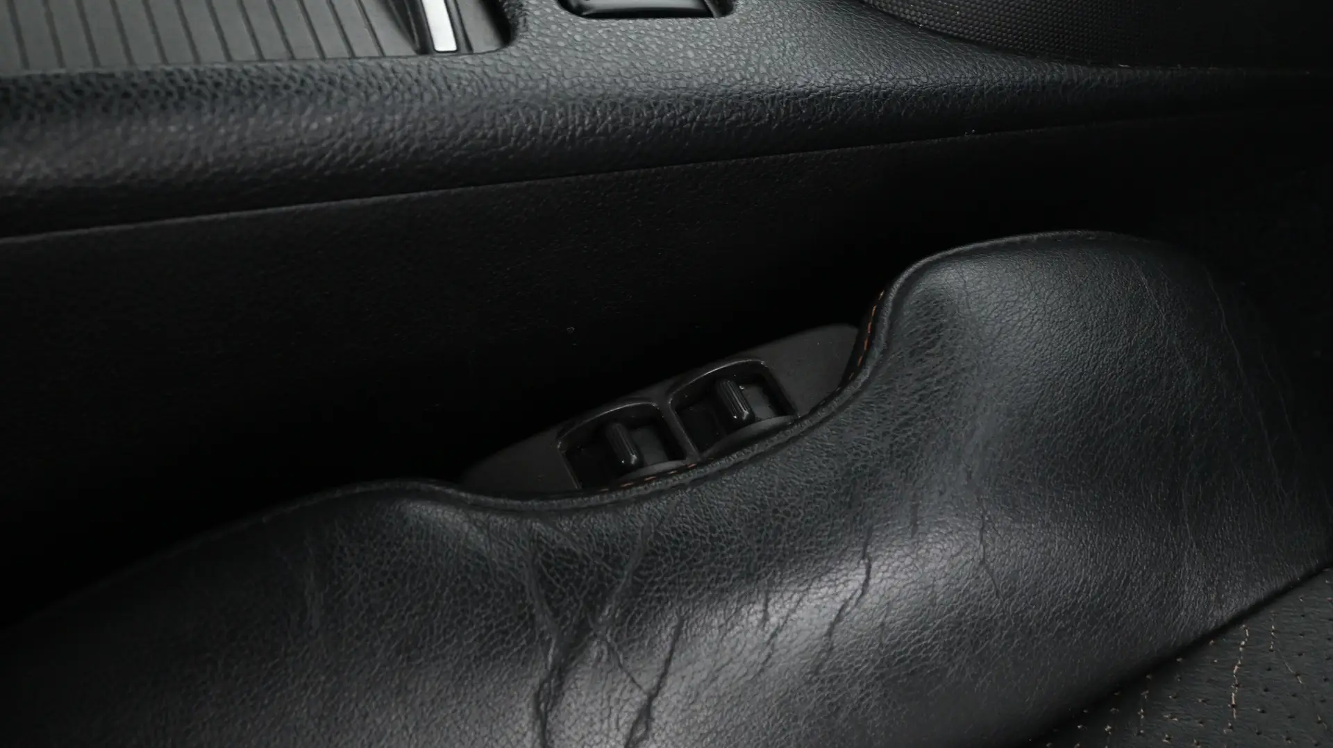 Car Image - 1tk12uyYnLqaH9OfiQCDGn